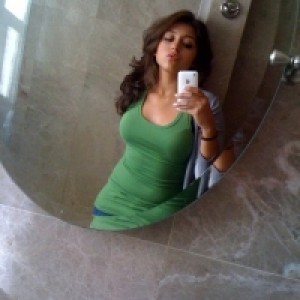 JA BI MOGLA BITI TVOJA - JAVI SE ZA RAZMJENU BROJA️