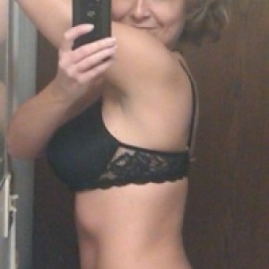 ️JA BI MOGLA BITI TVOJA - JAVI SE ZA RAZMJENU BROJA️