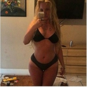 ️JA BI MOGLA BITI TVOJA - JAVI SE ZA RAZMJENU BROJA️