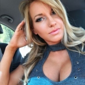 ️JAVI SE ZA UZIVANJE, DOGOVOR ZA SPOJ I BROJ ODMAH ️