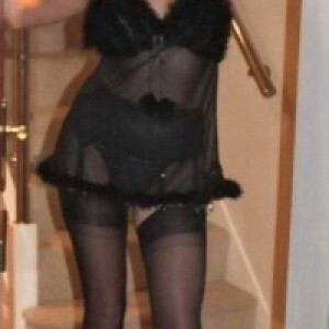 NOVO!!!DAJEM SVOJ BROJ CIM MI SE JAVIS! SUSRET JOS DANAS!