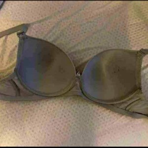 Kupujem noseno žensko rublje grudnjaci, gaćice