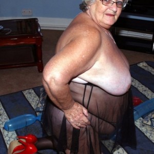 OCVALA BAKICA KATICA - brzi spoj i broj !