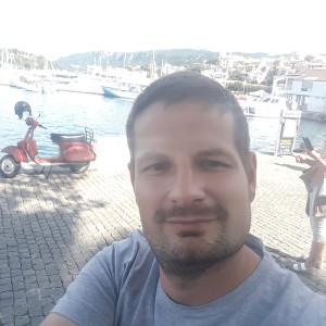 Mladenpodlesek@gmail.com